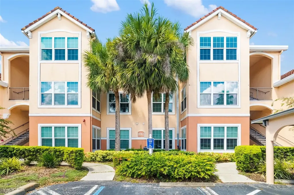 4142 Central Sarasota Parkway Sarasota FL 34238