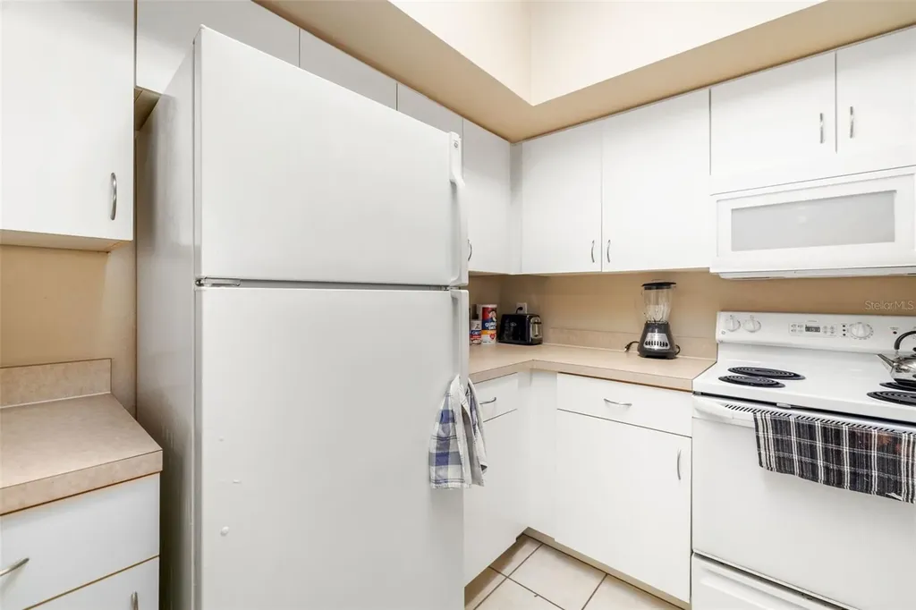 4142 Central Sarasota Parkway Sarasota FL 34238