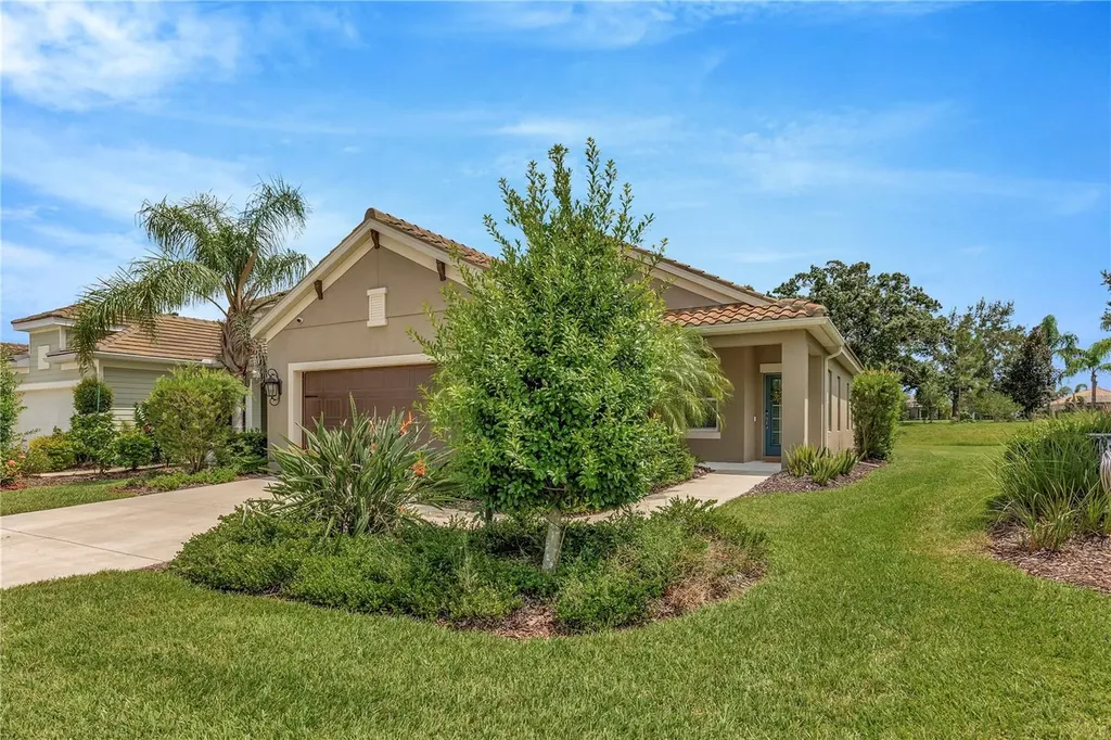 12730 Coastal Breeze Way Bradenton FL 34211