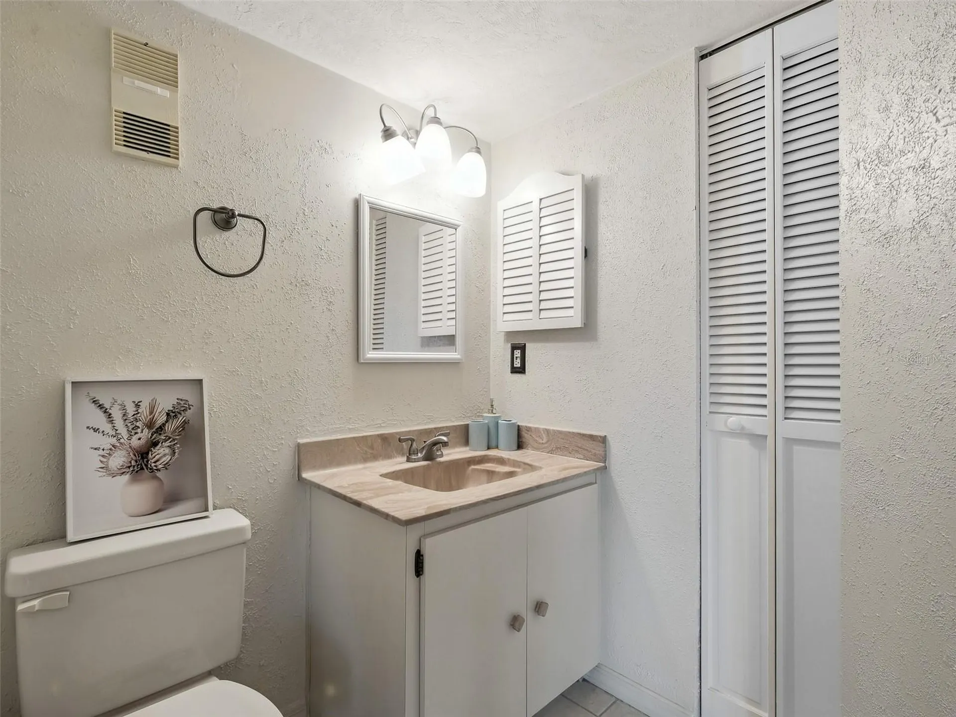 1 Oceans West Boulevard Daytona Beach FL 32118