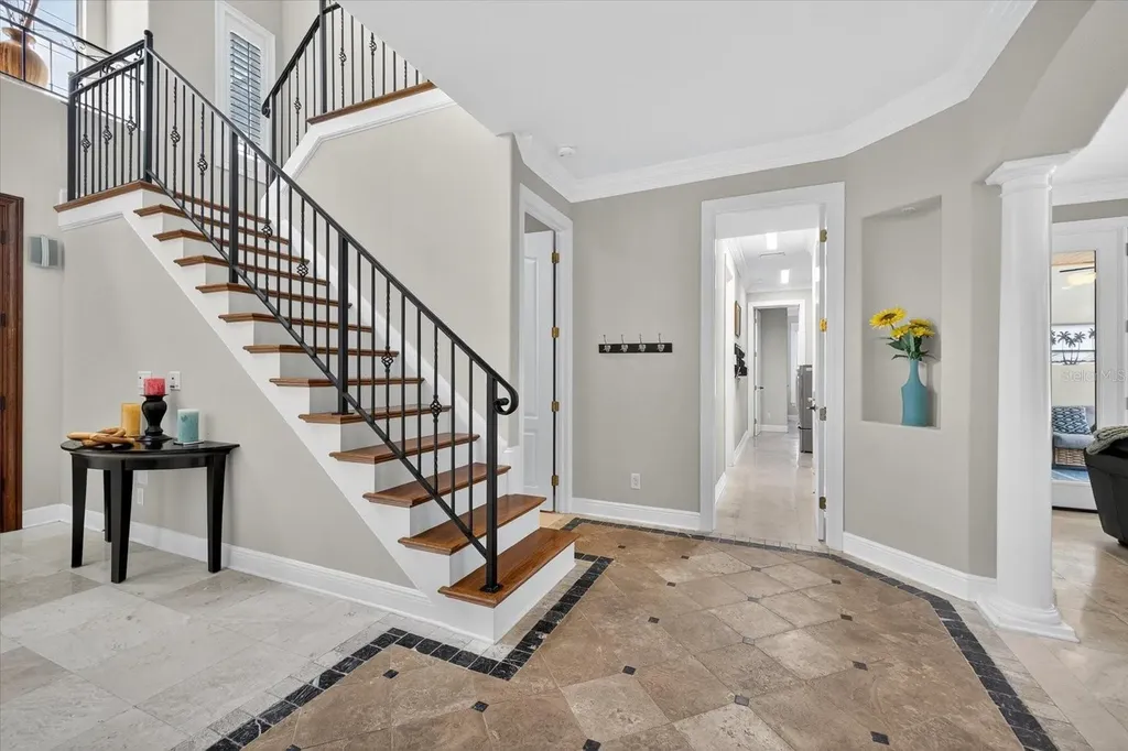 3904 W Santiago Street Tampa FL 33629