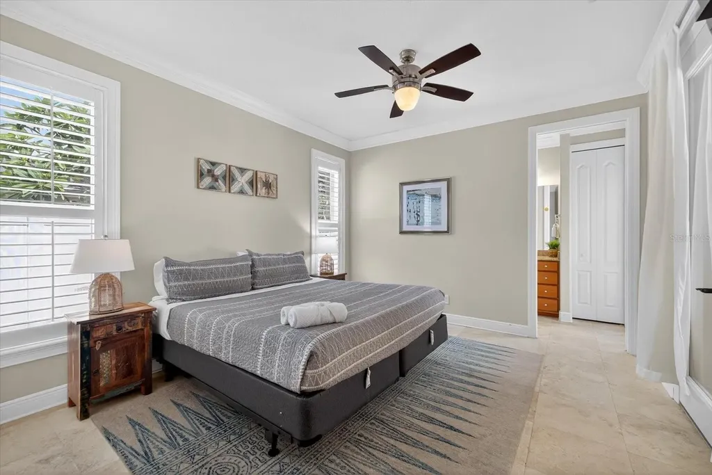 3904 W Santiago Street Tampa FL 33629