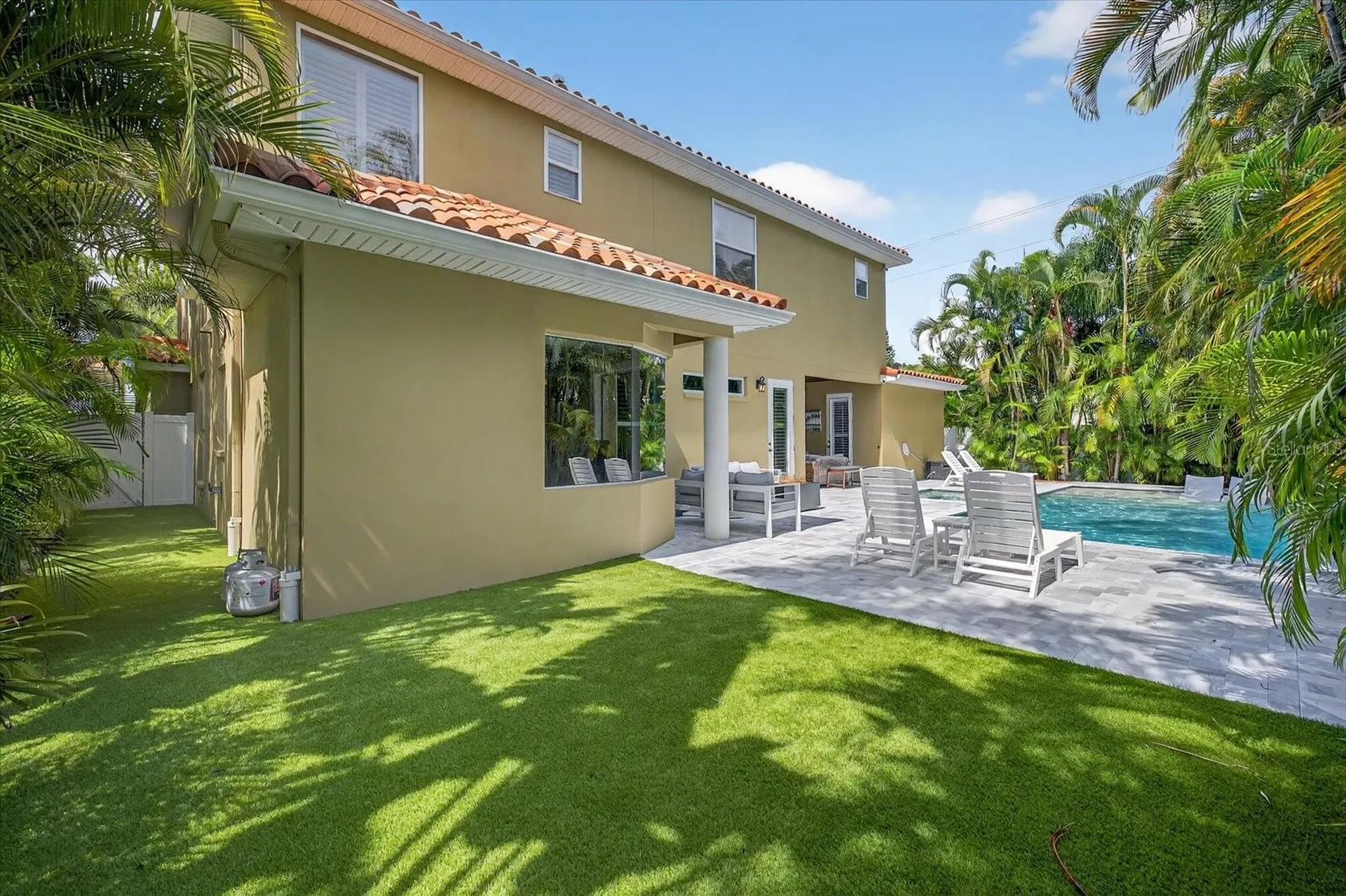 3904 W Santiago Street Tampa FL 33629