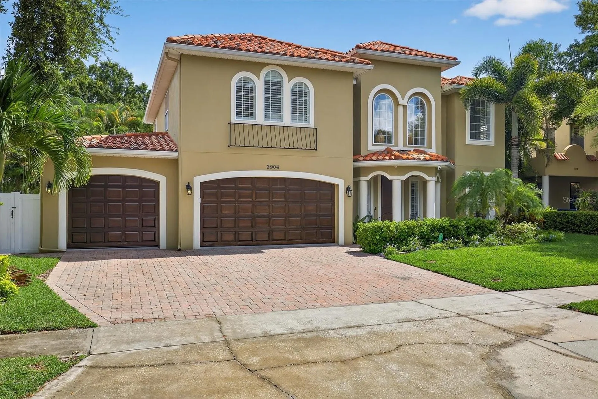 3904 W Santiago Street Tampa FL 33629