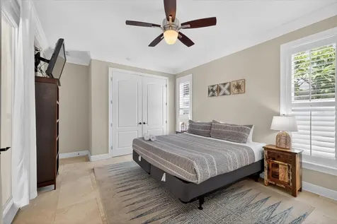 3904 W Santiago Street Tampa FL 33629