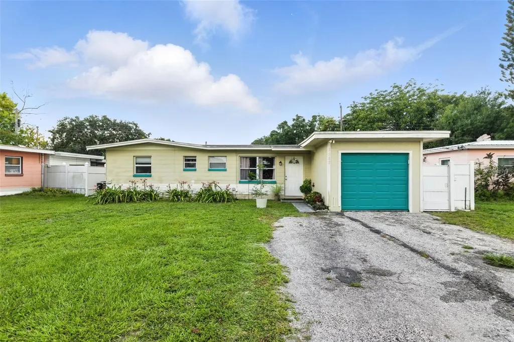 5560 93rd Avenue N Pinellas Park FL 33782