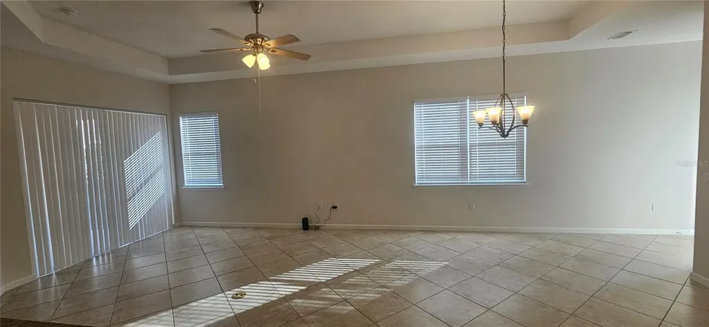 1677 Victoria Gardens Drive Deland FL 32724