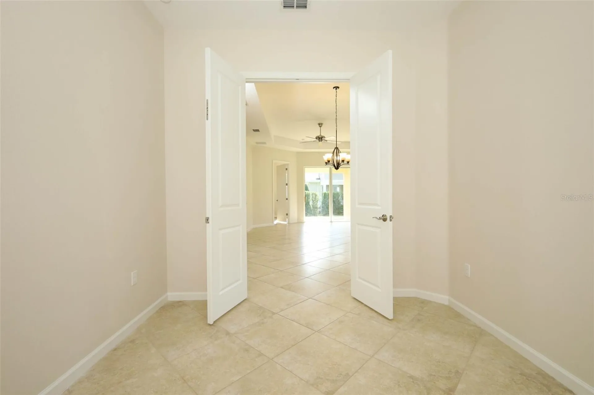 1677 Victoria Gardens Drive Deland FL 32724