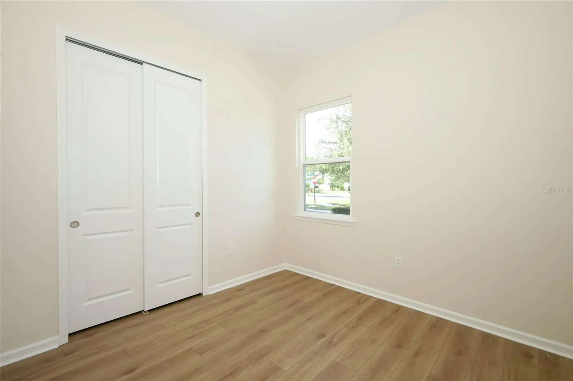 1677 Victoria Gardens Drive Deland FL 32724