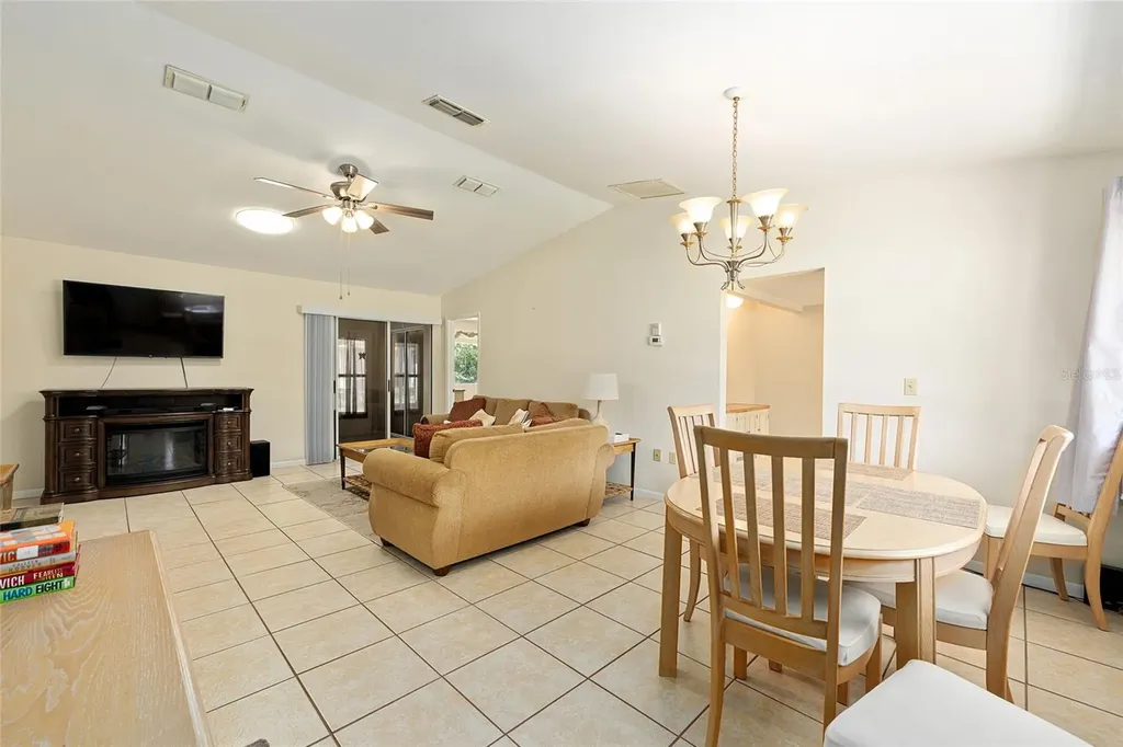 10888 SW 90th Court Ocala FL 34481