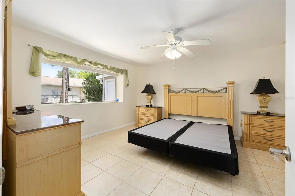 10888 SW 90th Court Ocala FL 34481