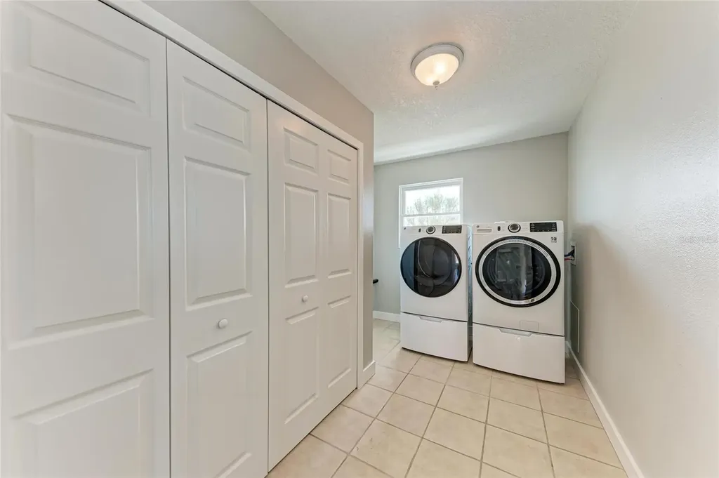 893 N Shore Drive Anna Maria FL 34216