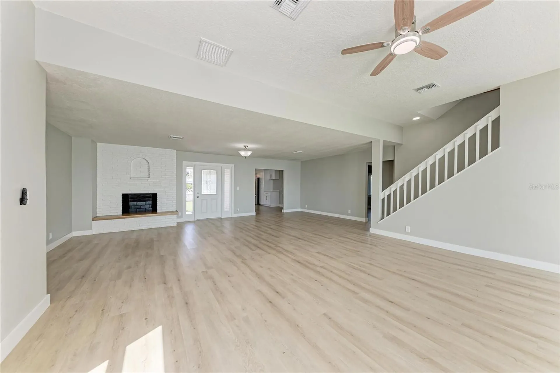 893 N Shore Drive Anna Maria FL 34216