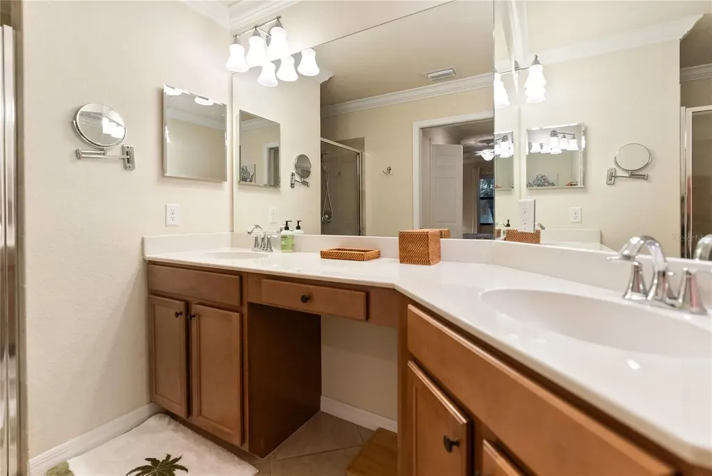 7235 River Hammock Drive Bradenton FL 34212