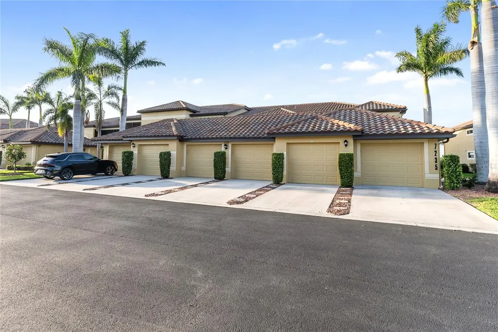 7235 River Hammock Drive Bradenton FL 34212
