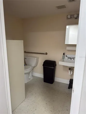 3762 Tamiami Trail Port Charlotte FL 33952