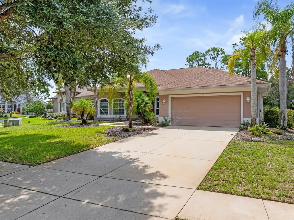 19 Lakeview Lane Palm Coast FL 32137