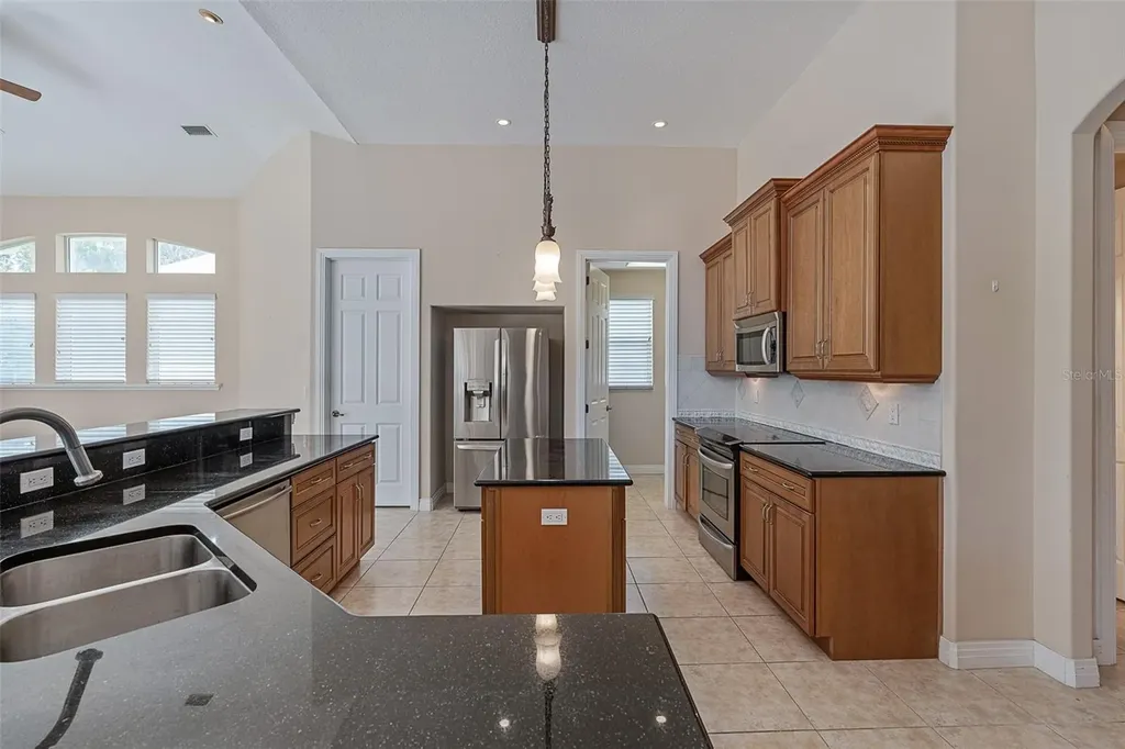 19 Lakeview Lane Palm Coast FL 32137