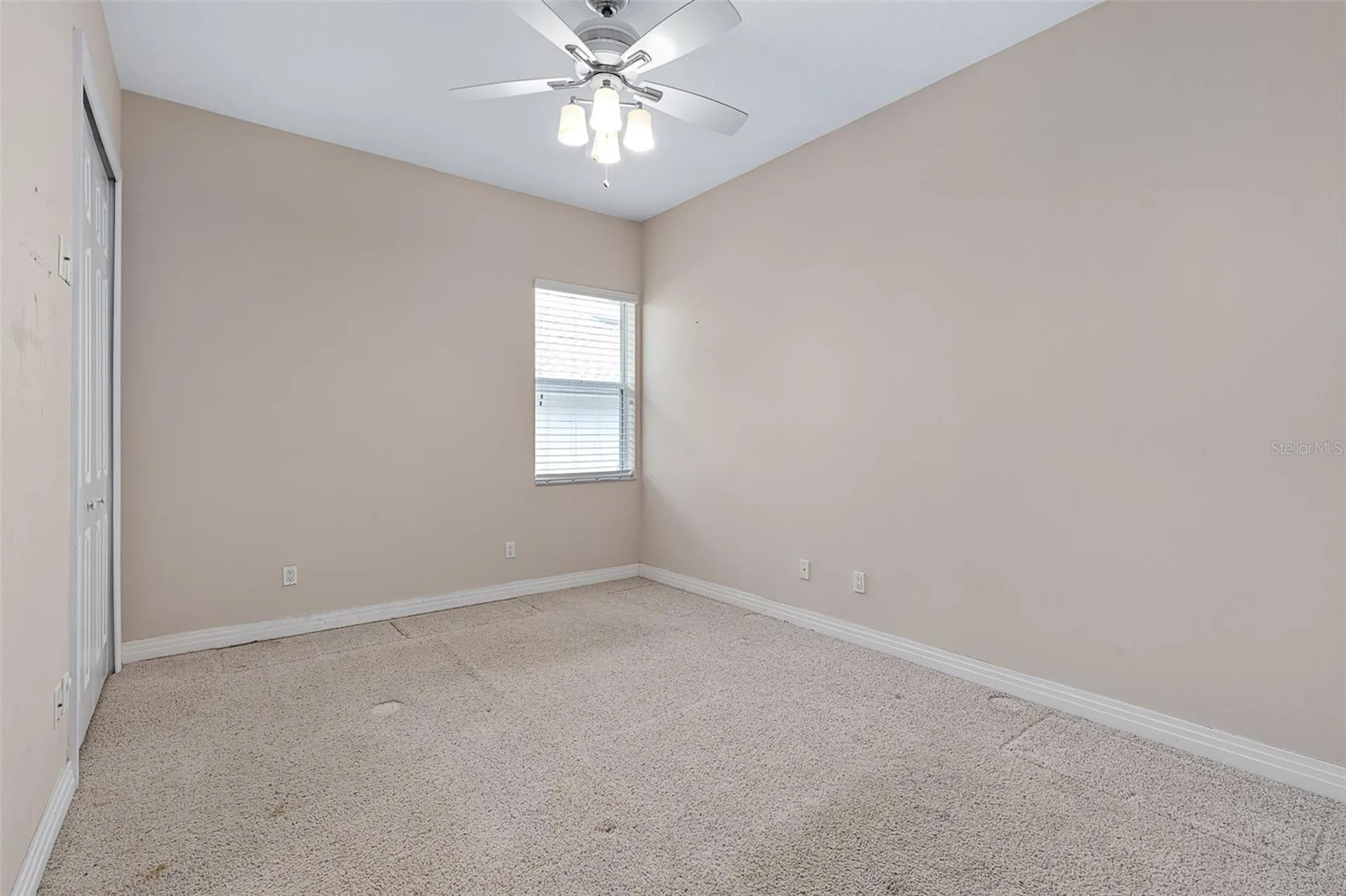19 Lakeview Lane Palm Coast FL 32137