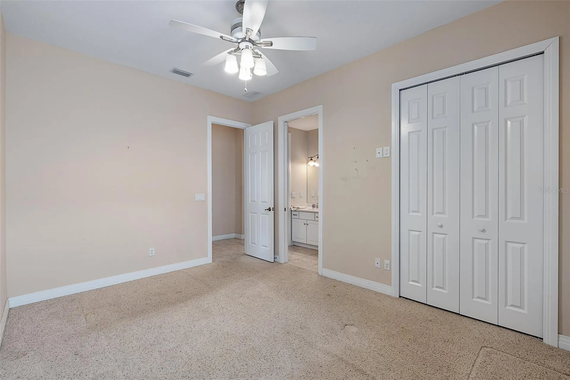 19 Lakeview Lane Palm Coast FL 32137