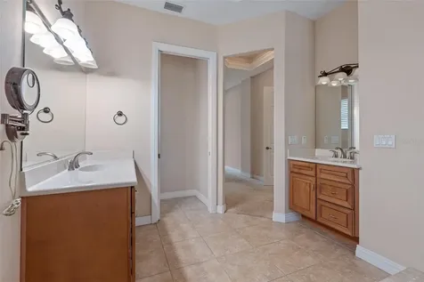19 Lakeview Lane Palm Coast FL 32137