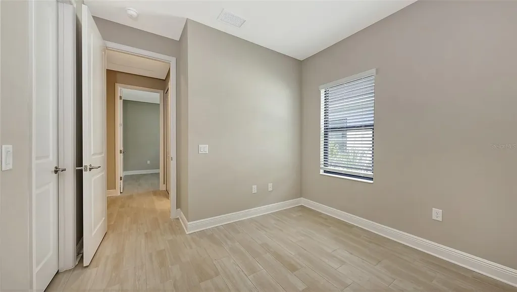 2150 Bamboo Palm Cove Bradenton FL 34212