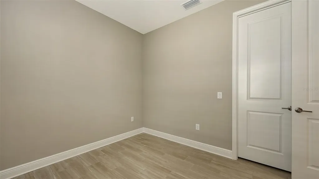 2150 Bamboo Palm Cove Bradenton FL 34212