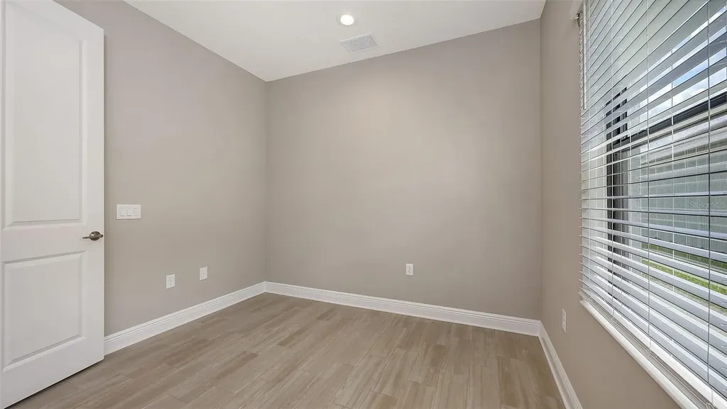 2150 Bamboo Palm Cove Bradenton FL 34212
