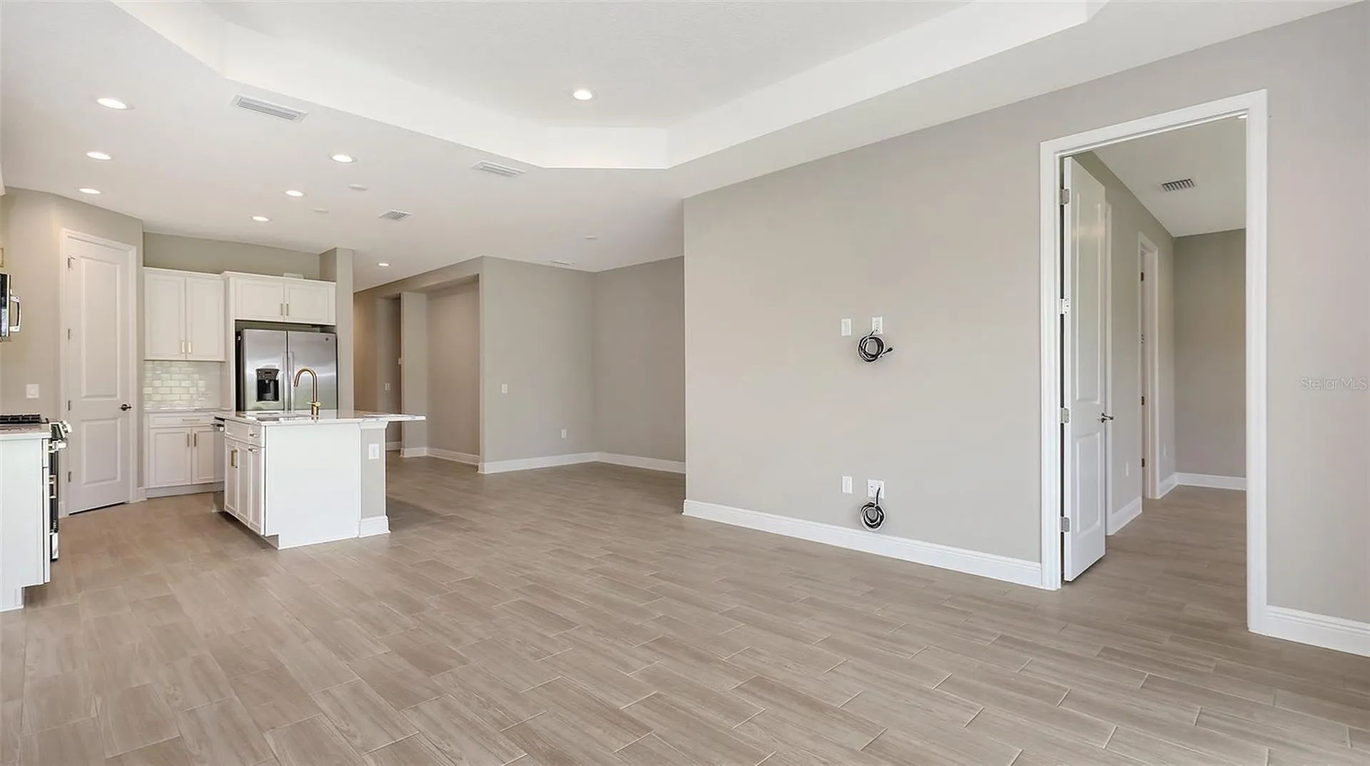 2150 Bamboo Palm Cove Bradenton FL 34212