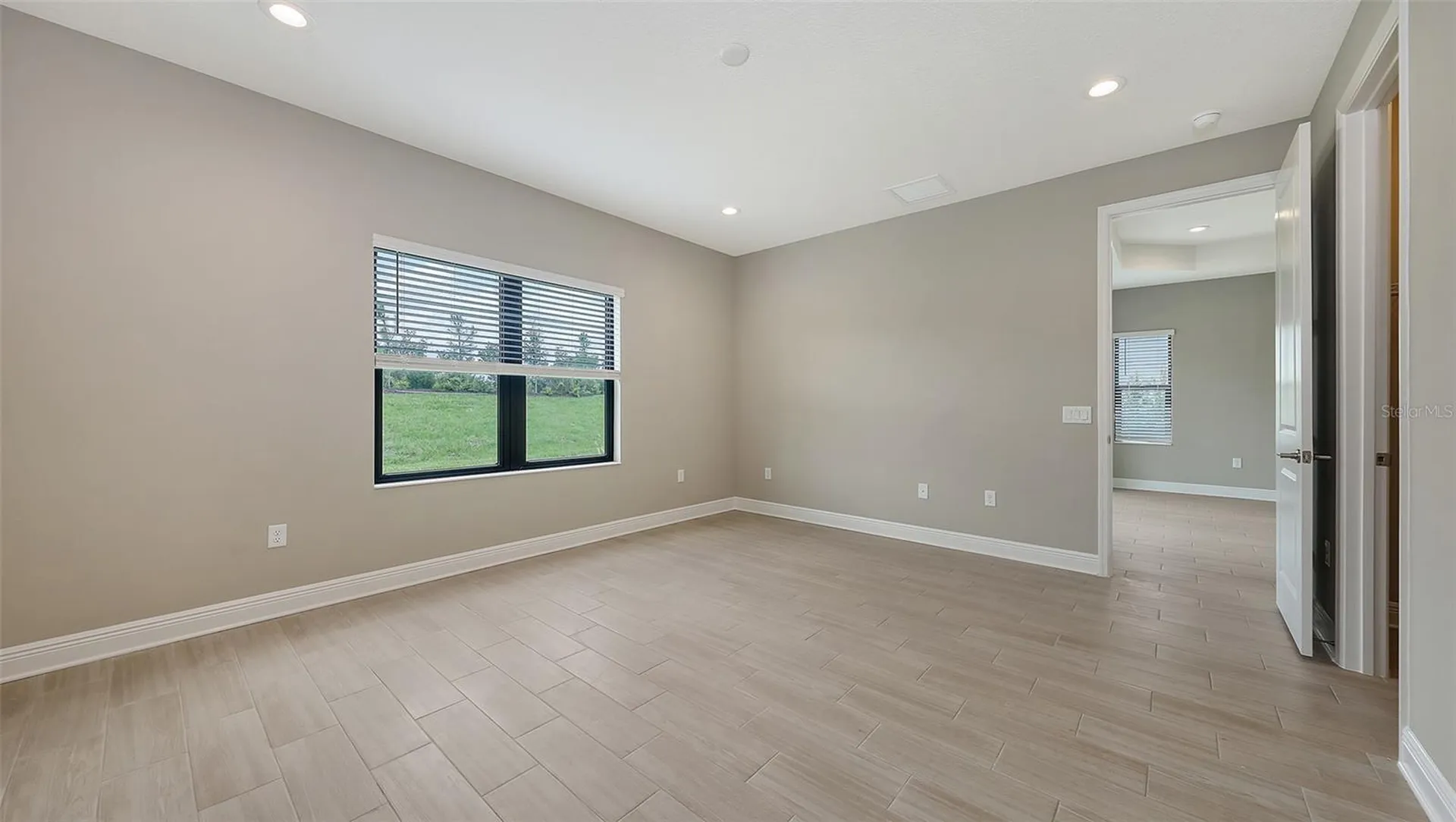 2150 Bamboo Palm Cove Bradenton FL 34212