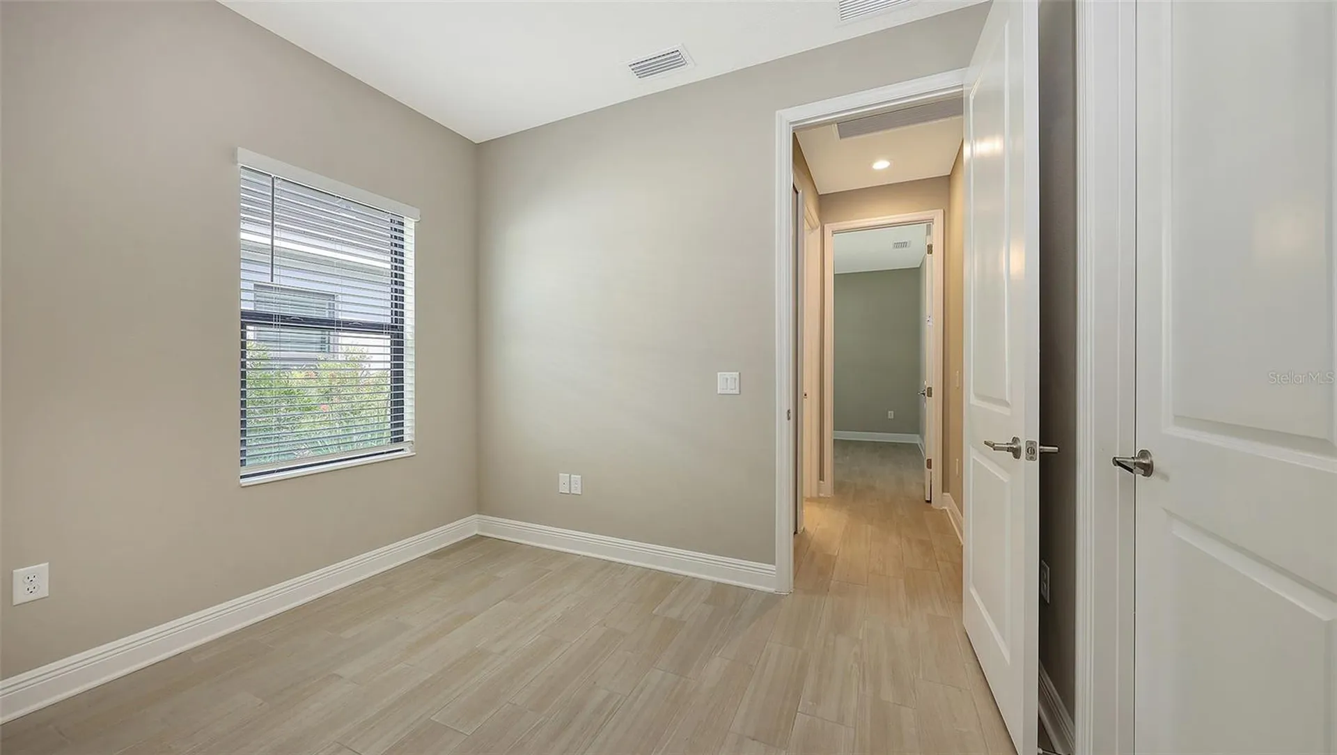 2150 Bamboo Palm Cove Bradenton FL 34212