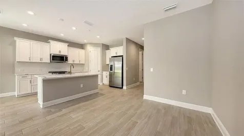 2150 Bamboo Palm Cove Bradenton FL 34212