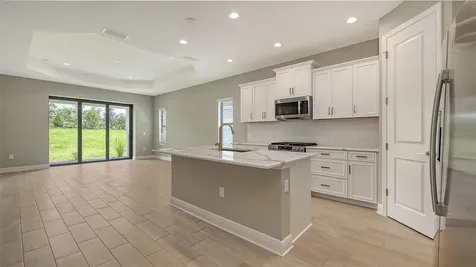 2150 Bamboo Palm Cove Bradenton FL 34212