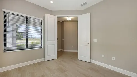2150 Bamboo Palm Cove Bradenton FL 34212