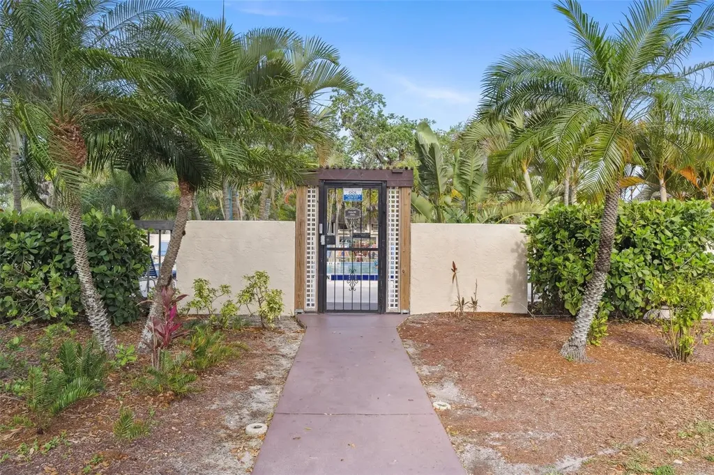 19505 Quesada Avenue Port Charlotte FL 33948
