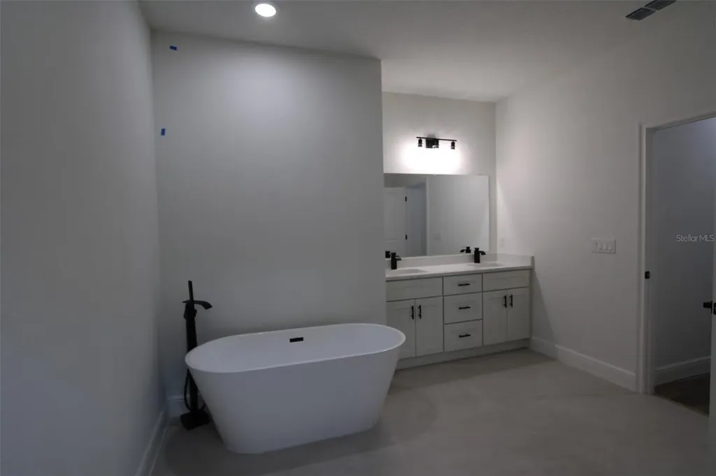 9118 N Cortlandt Drive Citrus Springs FL 34434