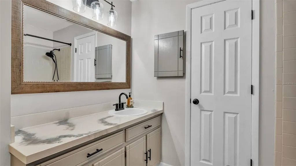6056 Topher Trail Mulberry FL 33860