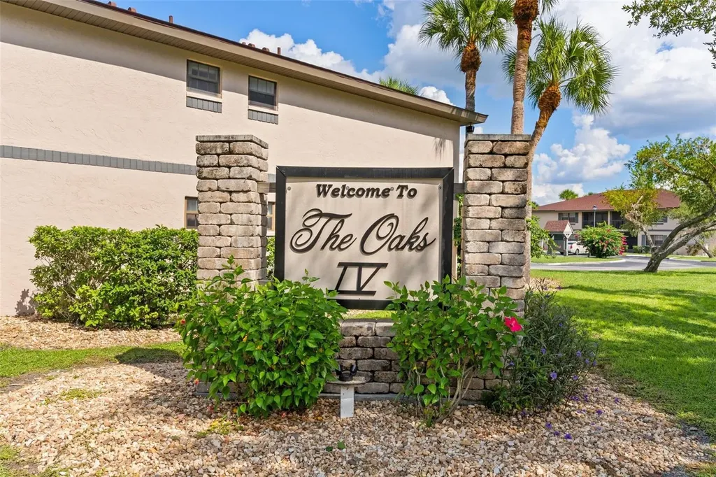 19505 Quesada Avenue Port Charlotte FL 33948