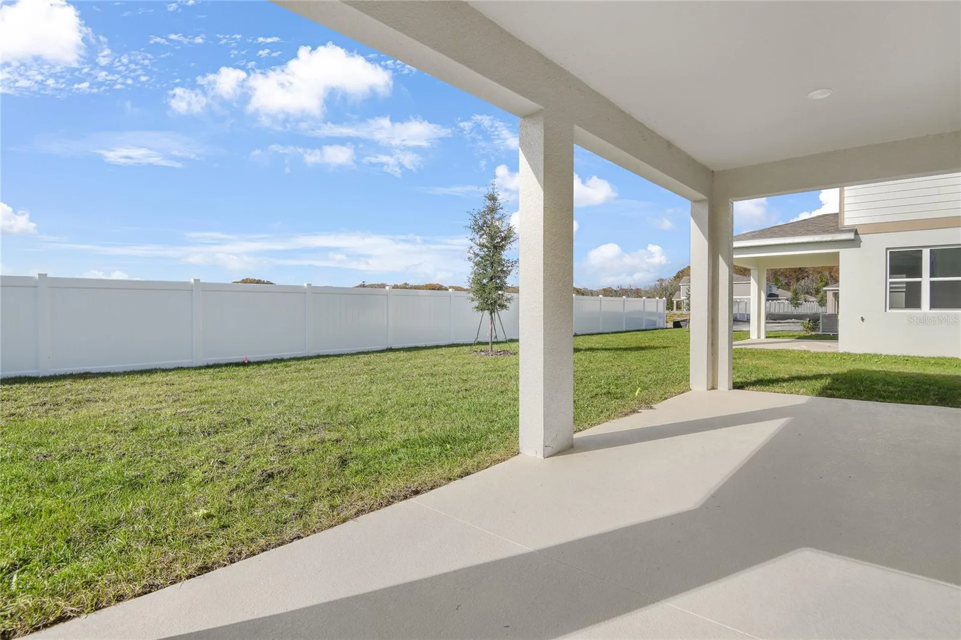 153 Waterstone Loop Tavares FL 32778