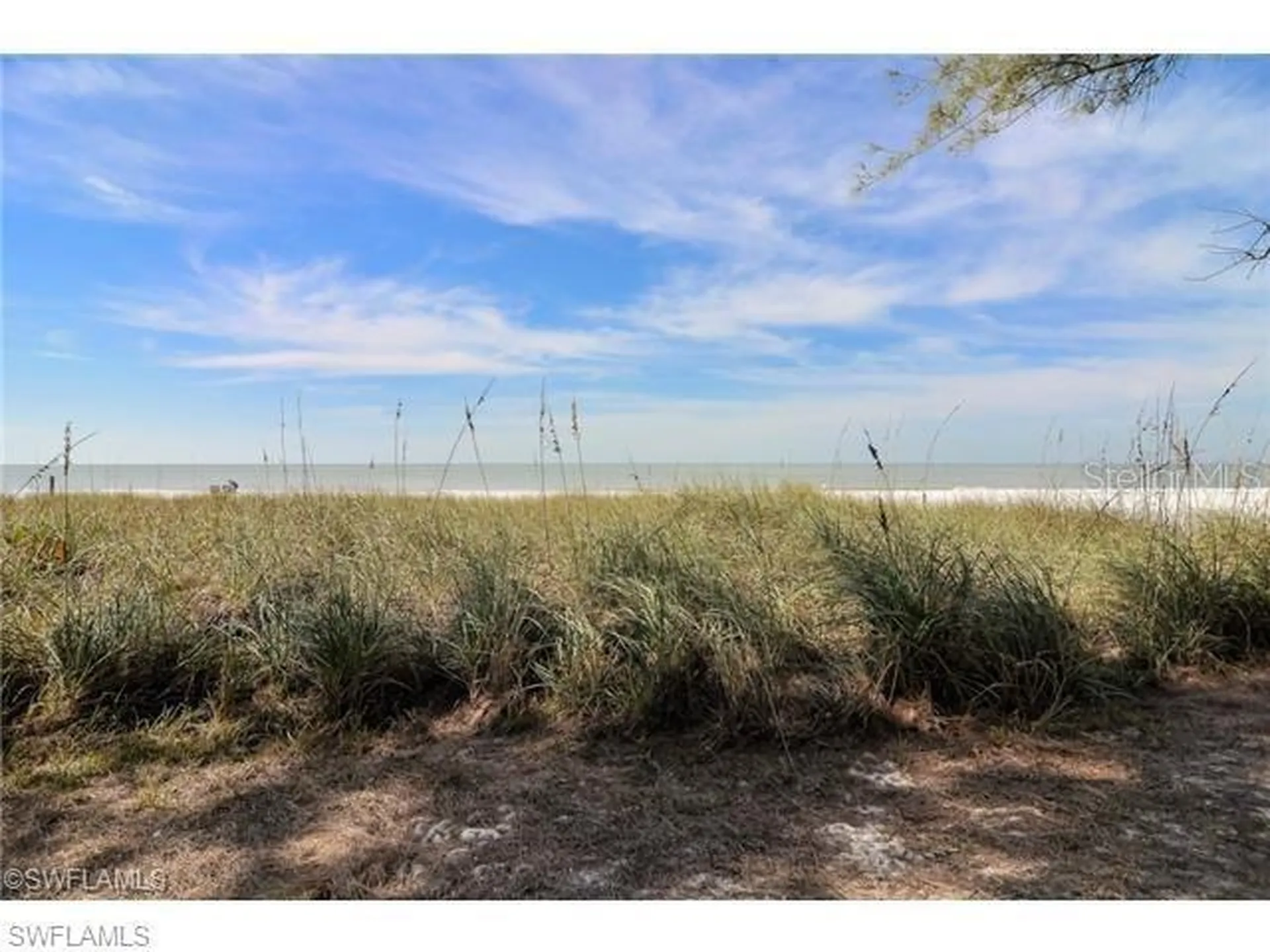 1900 Alamanda Drive Naples FL 34102