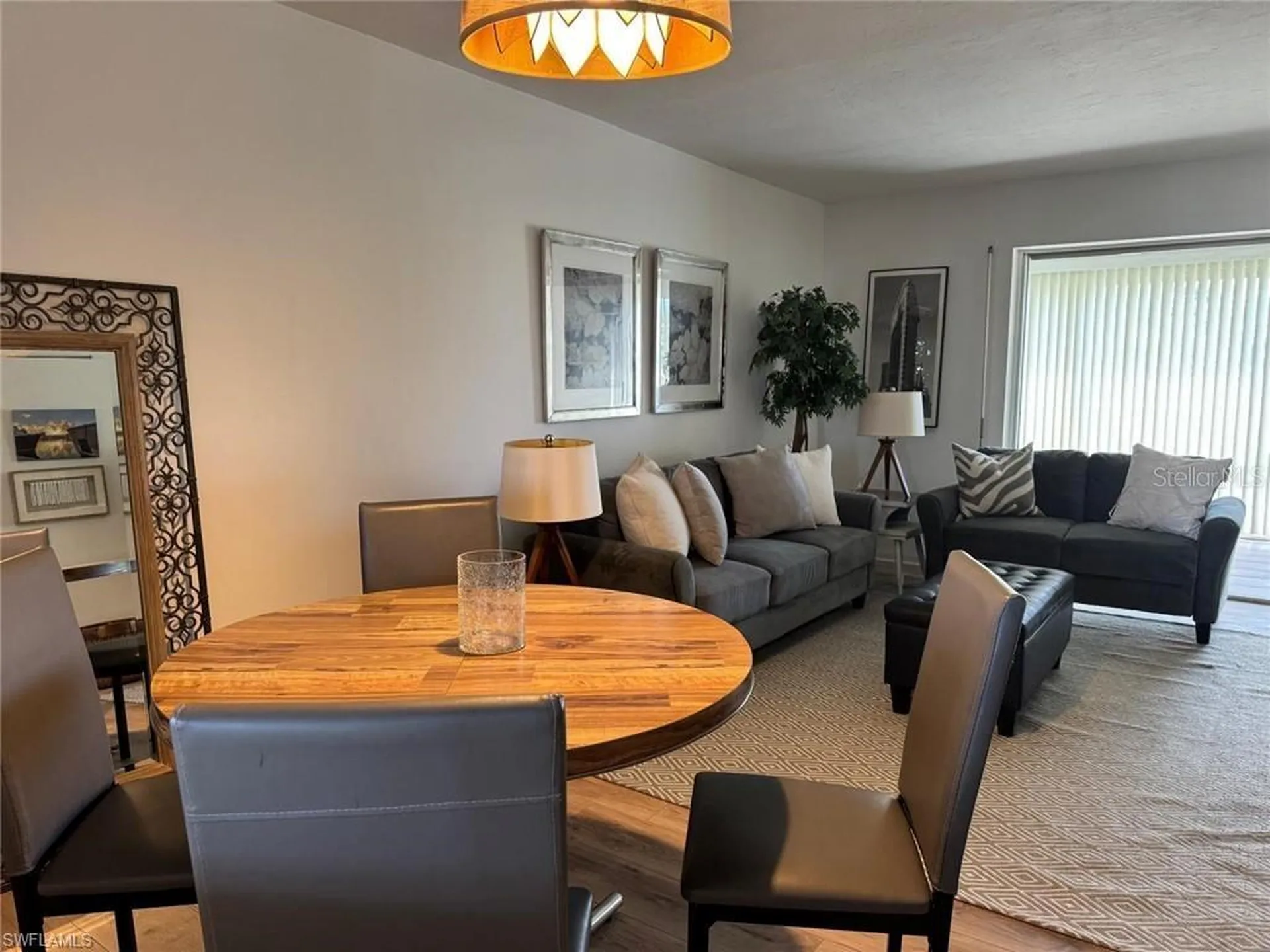 1900 Alamanda Drive Naples FL 34102