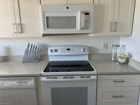 1900 Alamanda Drive Naples FL 34102