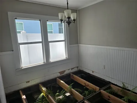 1327 Georgia Avenue Dunedin FL 34698