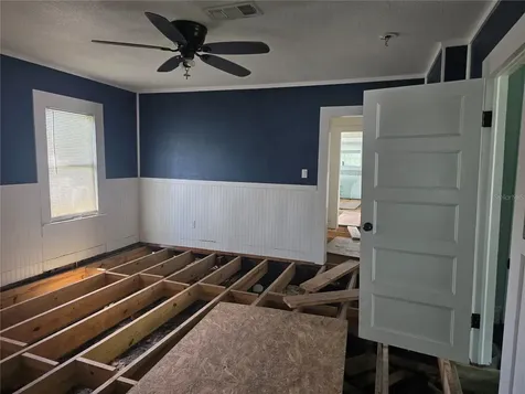 1327 Georgia Avenue Dunedin FL 34698