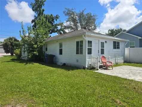 1327 Georgia Avenue Dunedin FL 34698