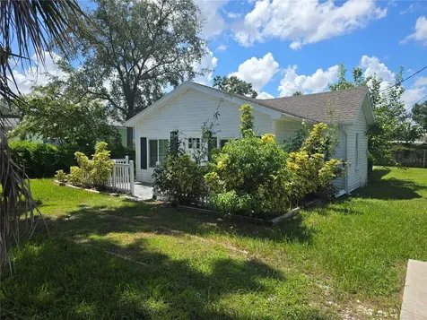 1327 Georgia Avenue Dunedin FL 34698