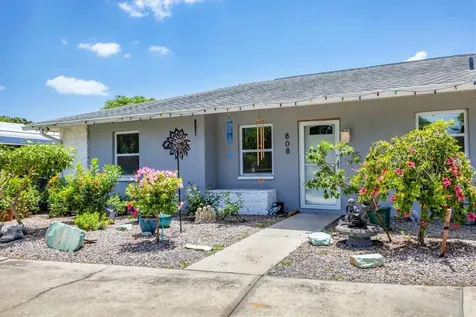 808 67th Avenue Terrace W Bradenton FL 34207