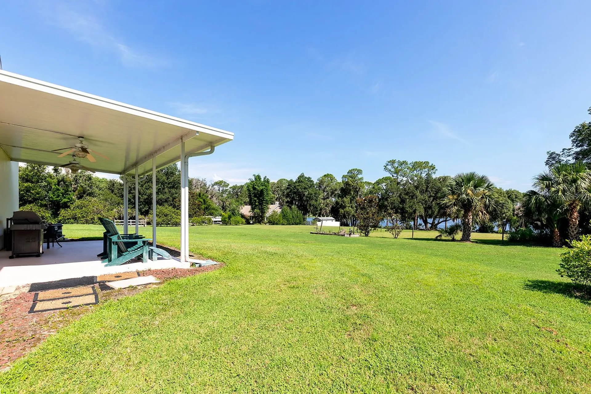 590 Crescent Street Umatilla FL 32784