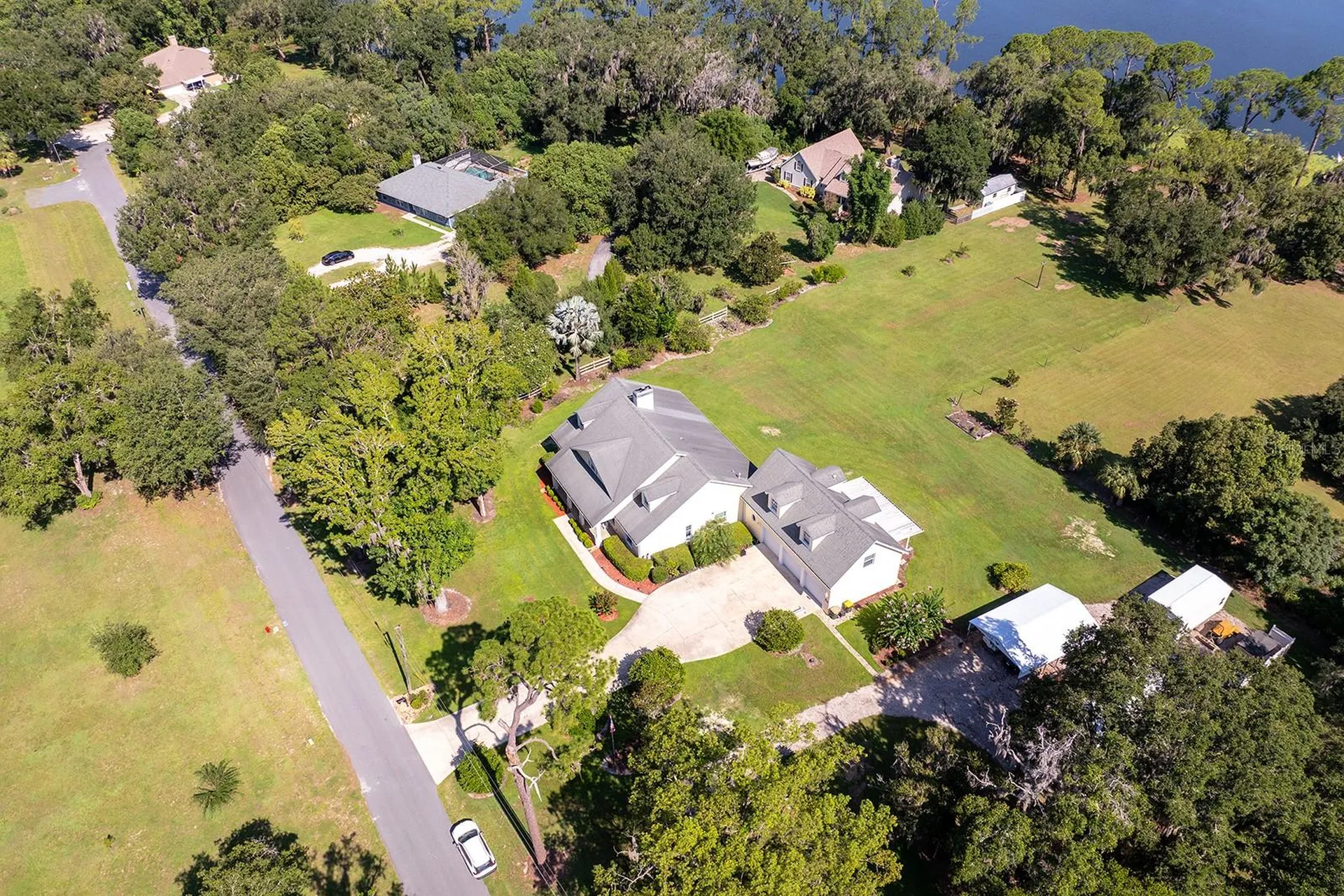 590 Crescent Street Umatilla FL 32784