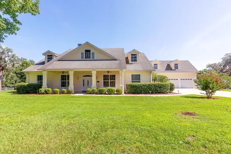 590 Crescent Street Umatilla FL 32784